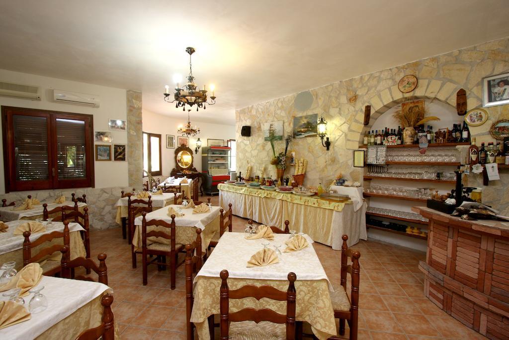 Agriturismo Da Mauro Vieste Bagian luar foto