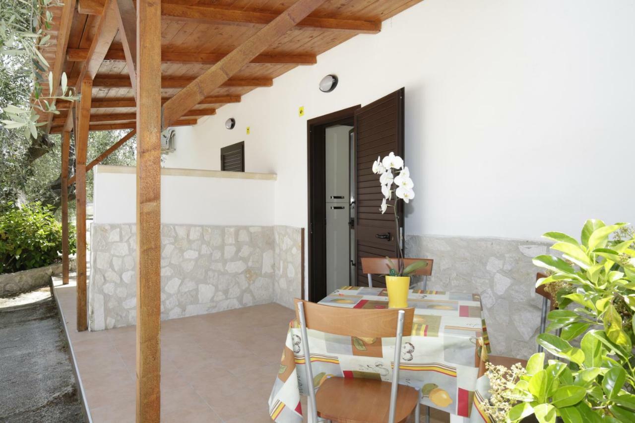 Agriturismo Da Mauro Vieste Ruang foto